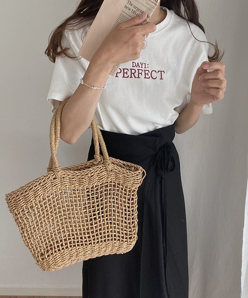 JUNOAH（ジュノア）の「麻混ロングスカートサロペット（サロペット/オーバーオール・レディース・ブラック/アイボリー/モカ/グレイッシュベージュ・FREE）」の15枚目の写真