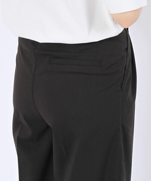 coen（コーエン）の「接触冷感機能付き2タックカラーパンツ（スラックス・レディース・ベージュ/ロイヤルブルー/レッド/ブラック/イエロー・LARGE/SMALL/MEDIUM）」の14枚目の写真