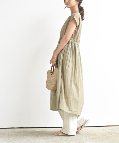 rps（アールピーエス）の「フラワーシフリワンピース（ワンピース・レディース・ベージュ/ネイビー/カーキ・M）」の22枚目の写真