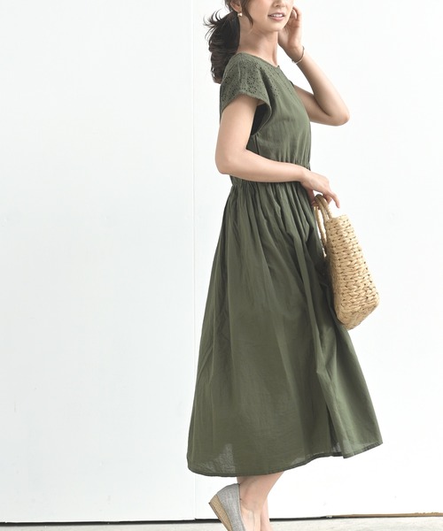 rps（アールピーエス）の「フラワーシフリワンピース（ワンピース・レディース・ベージュ/ネイビー/カーキ・M）」の15枚目の写真