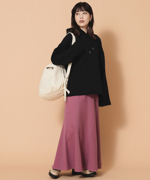 Ray BEAMS（レイビームス）の「Ray BEAMS / ビッグ 巾着 バッグ（ショルダーバッグ・レディース・ブラック/オフホワイト・ONE SIZE）」の5枚目の写真