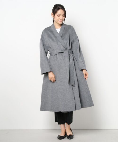 mikomori(ミコモリ)の「DROP COAT(その他アウター・レディース・ライトグレー/グレー・MEDIUM)」の3枚目の写真