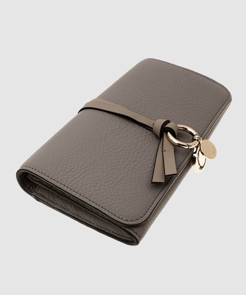 Chloe（クロエ）の「ALPHABET / フラップ付きロングウォレット　WALLET WITH FLAP（財布・レディース・グレー・FREE）」の6枚目の写真