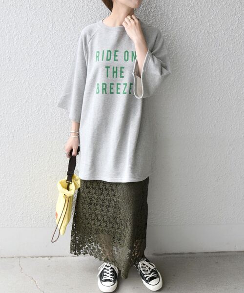 SHIPS any(シップス エニィ)の「【SHIPS any別注】THE KNiTS: ロゴ ハーフスリーブ オーバー スウェット(スウェット・レディース・チャコールグレー/グレー・ONE SIZE)」の17枚目の写真
