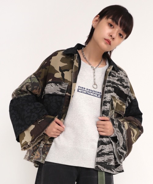 【美品】エポカウォモ カモフラージュ グレイッシュモスグリーン ジャケット 美品】エポカウォモ カモフラージュ グレイッシュモスグリーン