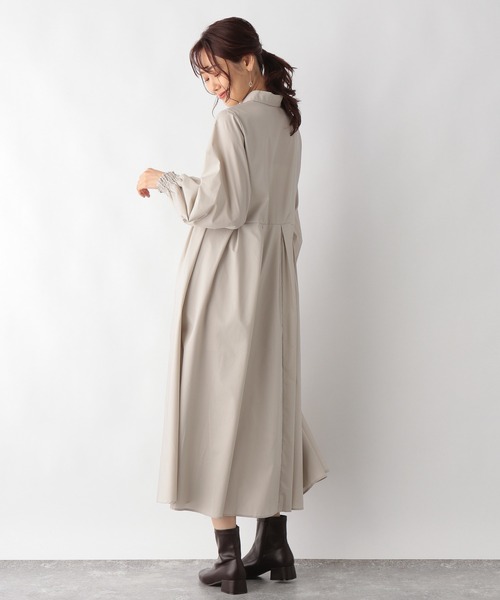 GLOBAL WORK(グローバルワーク)の「タックボリュームシャツ/ワンピース【MATINEE LINE】/215898(ワンピース・レディース・アイボリー/ブラウン系その他6/ブラック・FREE)」の8枚目の写真
