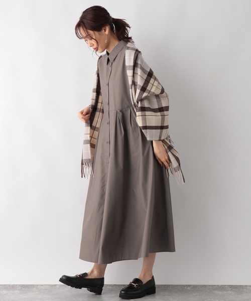 GLOBAL WORK(グローバルワーク)の「タックボリュームシャツ/ワンピース【MATINEE LINE】/215898(ワンピース・レディース・アイボリー/ブラウン系その他6/ブラック・FREE)」の4枚目の写真