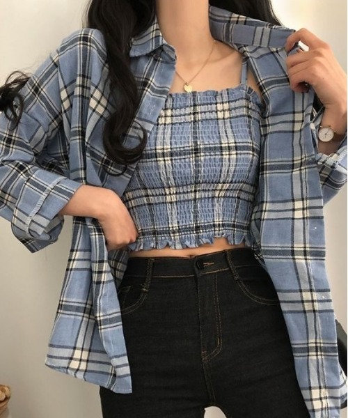 SONA（ソナ）の「SONYUNARA [SET]チェックスモークバンディングキャミ+シャツ（シャツ/ブラウス・レディース・ブルー/ホワイト・FREE）」の3枚目の写真