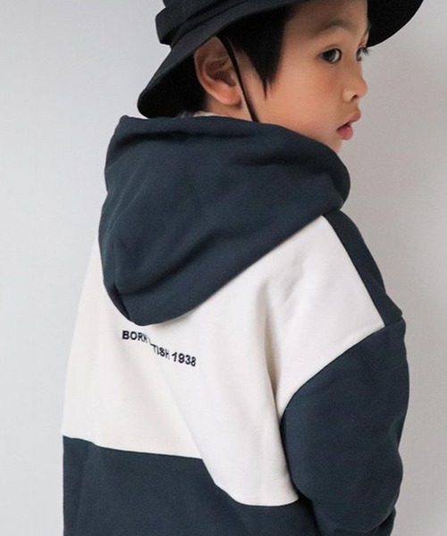 KANGOL（カンゴール）の「【KANGOL KIDS】裏毛バックバイカラーパーカー（パーカー・キッズ・ブラック/サックスブルー/モカ・130㎝/140㎝/150cm/120cm）」の16枚目の写真