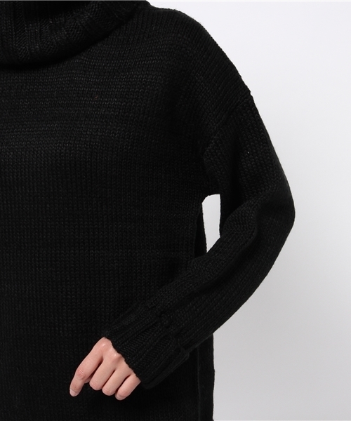 Chico（チコ）の「オフタートルロングニット（ニット/セーター・レディース・ホワイト/グレー/ブラック・FREE）」の10枚目の写真