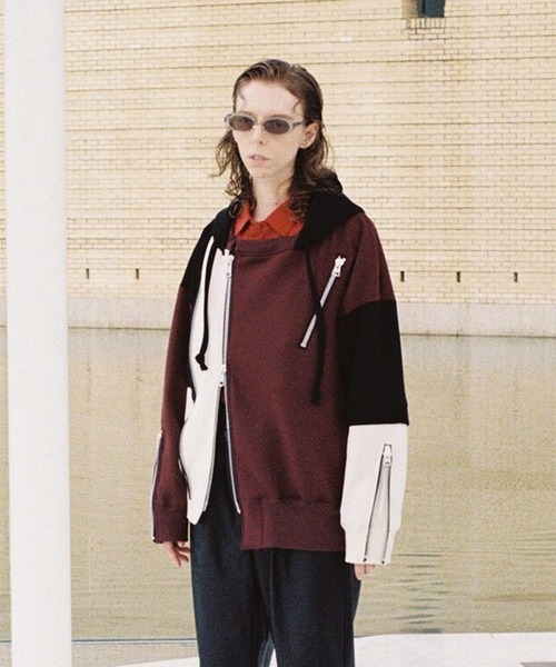 Wizzard（ウィザード）の「Wizzard ウィザード / ASYMMETRIC ZIP HOODIE アシンメトリージップフーディー（ブルゾン・メンズ・ネイビー/ワインレッド/ブラック・1/3/2）」の3枚目の写真