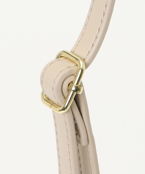 ikka（イッカ）の「エコファーミニ手提げショルダーバッグ（ショルダーバッグ・レディース・オフホワイト/ダークグリーン/ブラウン/ピンク・FREE）」の12枚目の写真