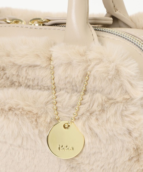 ikka（イッカ）の「エコファーミニ手提げショルダーバッグ（ショルダーバッグ・レディース・オフホワイト/ダークグリーン/ブラウン/ピンク・FREE）」の17枚目の写真