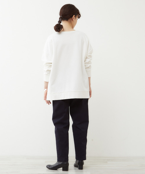 MELROSE claire(メルローズ クレール)の「【大人ロゴ微起毛裏毛☆暖かいリラックストレーナー】(スウェット・レディース・ブラウン/グレー/オフホワイト・FREE)」の8枚目の写真