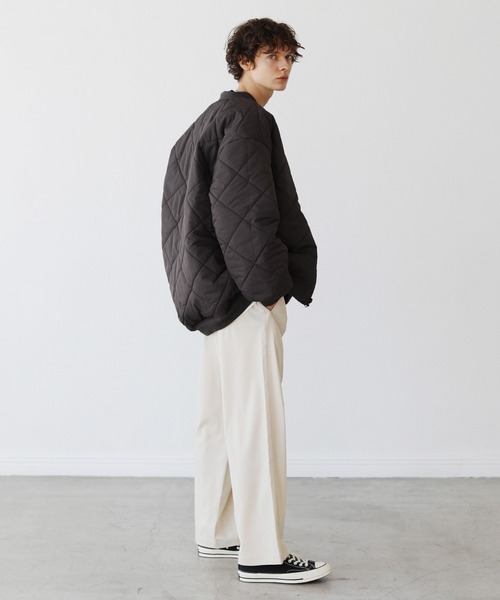 ASTRONOMY（アストロノミー）の「ボリューム中綿キルティングリバーシブルMA-1エコダウンブルゾン（MA-1・メンズ・アッシュグレー/オフホワイト/チャコールグレー/カーキ/ブラウン/ブラック・L/S/M/XL）」の14枚目の写真