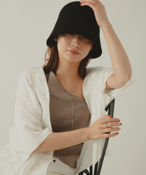 COLOR TOKYO ACCESSORIES(カラートウキョウアクセサリー)の「ストロー素材チューリップハット(ハット・レディース・ホワイト/ブラック/ベージュ/ブラウン・FREE)」の5枚目の写真