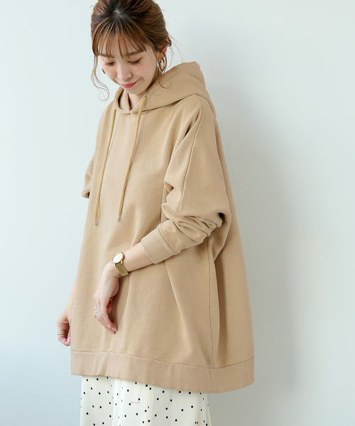 Simplicite（サンプリシテ）の「HEAVYOVER ピグメントフードプルオーバー◆（パーカー・レディース・ブラウン/サックスブルー/ベージュ/ブラック・FREE）」の19枚目の写真