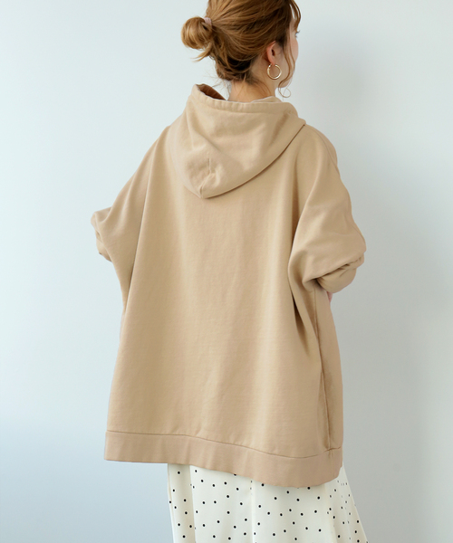 Simplicite（サンプリシテ）の「HEAVYOVER ピグメントフードプルオーバー◆（パーカー・レディース・ブラウン/サックスブルー/ベージュ/ブラック・FREE）」の22枚目の写真