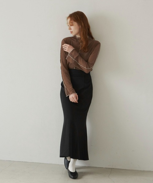 バックスリットマーメイドスカート