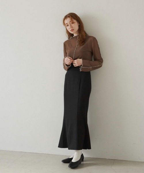 バックスリットマーメイドスカート