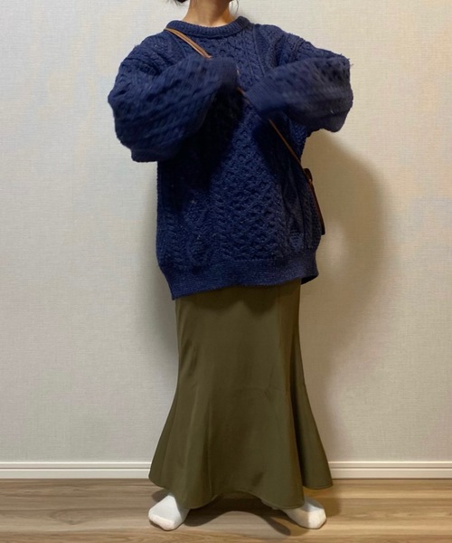 バックスリットマーメイドスカート
