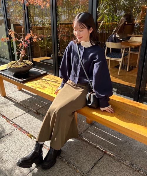 バックスリットマーメイドスカート