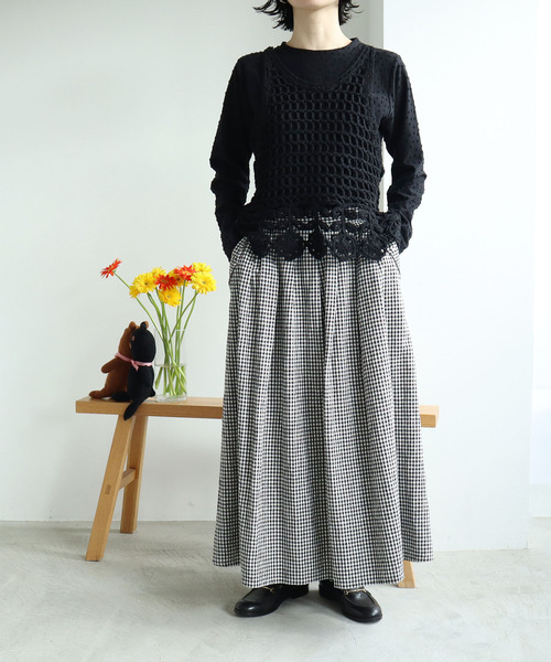 l'atelier du savon（アトリエドサボン）の「ドライフラワーキャミベスト（シャツ/ブラウス・レディース・ブラック/アイボリー・FREE）」の21枚目の写真