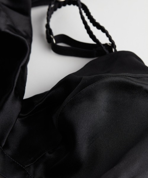 Intimissimi(インティミッシミ)の「Emma シルク トライアングルブラ【ノンワイヤー パッドなし 蒸れにくい ナチュラル 盛らない 肌に優しい】(ブラジャー・レディース・ブラック/ブルー/アイボリー/ピンクゴールド・70B/75B/75C/80B/85B/80C)」の22枚目の写真