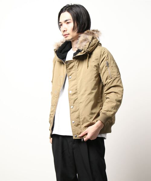 Burner(バーナー)の「【BURNER SELECT】リアルファー中綿N2Bジャケット(ミリタリージャケット・メンズ・ベージュ/カーキ・M)」の12枚目の写真