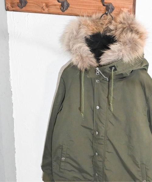 Burner(バーナー)の「【BURNER SELECT】リアルファー中綿N2Bジャケット(ミリタリージャケット・メンズ・ベージュ/カーキ・M)」の5枚目の写真