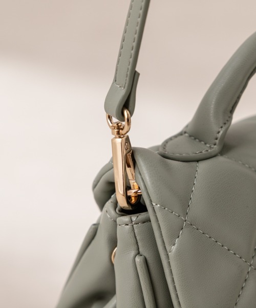 OLIVE des OLIVE（オリーブデオリーブ）の「キルティングショルダー（ショルダーバッグ・レディース・オフホワイト/グリーン/ダークベージュ・FREE）」の10枚目の写真