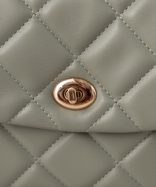 OLIVE des OLIVE（オリーブデオリーブ）の「キルティングショルダー（ショルダーバッグ・レディース・オフホワイト/グリーン/ダークベージュ・FREE）」の13枚目の写真