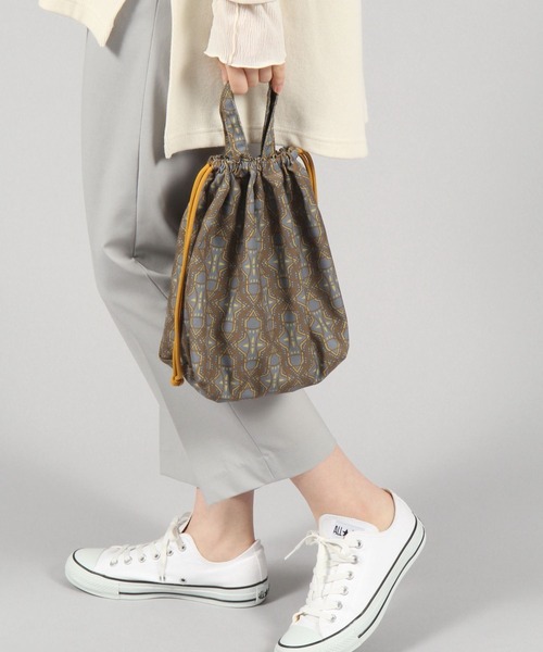 studio CLIP（スタディオクリップ）の「お出掛け柄巾着バッグ（トートバッグ・レディース・ネイビー/グレー/サックスブルー/その他1/アイボリー/レッド/グリーン/オレンジ・FREE）」の9枚目の写真