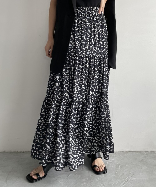 A part by（アパートバイ）の「ムジガラティアードスカート 276088