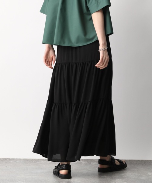 A part by（アパートバイ）の「ムジガラティアードスカート 276088