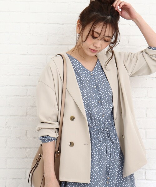 Cutie Blonde（キューティーブロンド）の「◆【S-L】ダブルブレストジャケット（テーラードジャケット・レディース・ベージュ/ライトグリーン・01/02/03）」の12枚目の写真