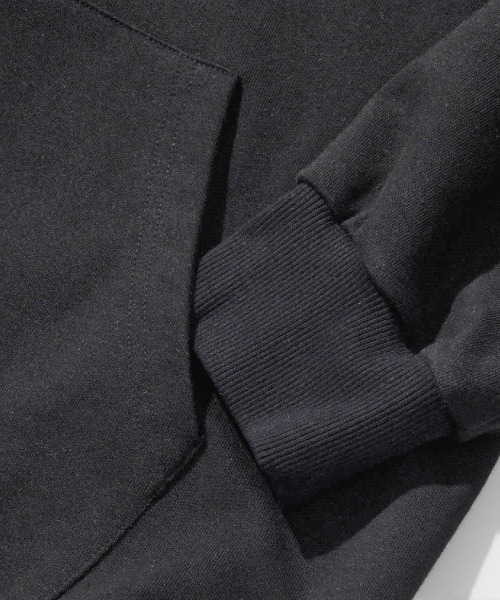 FCMM(エフシーエムエム)の「AUTHENTIC BIG LOGO HOODIE/オウセンティックビックロゴフーディー(パーカー・メンズ・ブラック/グレー系その他・MEDIUM/LARGE)」の13枚目の写真