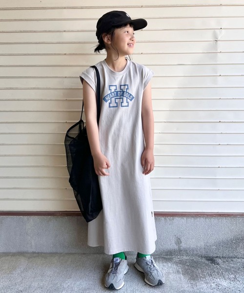 CIAOPANIC TYPY(チャオパニックティピー)の「【KIDS】USAカレッジワンピース(ワンピース・キッズ・ネイビー/グレー系その他・SMALL/MEDIUM/LARGE/X-LARGE/XX-LARGE)」の1枚目の写真