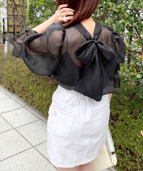 OLIVE des OLIVE（オリーブデオリーブ）の「ダブルフロントシアーブラウス（シャツ/ブラウス・レディース・ブラック/ベージュ/オフホワイト・FREE）」の2枚目の写真