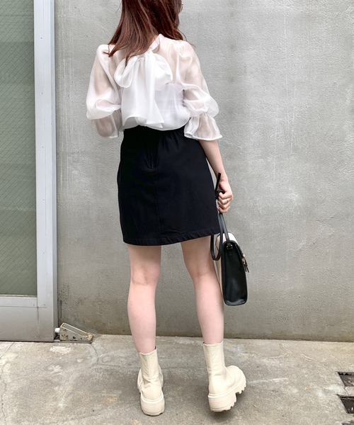 OLIVE des OLIVE（オリーブデオリーブ）の「ダブルフロントシアーブラウス（シャツ/ブラウス・レディース・ブラック/ベージュ/オフホワイト・FREE）」の11枚目の写真