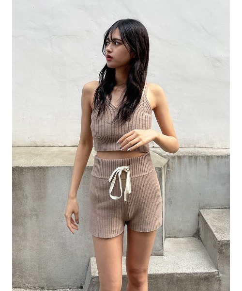 ENVYM（アンビー）の「リブニットキャミソール（キャミソール・レディース・グレー/ブラック/ベージュ・FREE）」の7枚目の写真