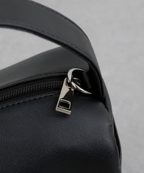 CIAOPANIC TYPY(チャオパニックティピー)の「2WAYワンハンドルミニショルダーバッグ(ショルダーバッグ・レディース・ホワイト/シルバー/ブラック・ONE SIZE)」の14枚目の写真