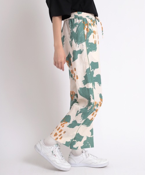 RNA（アールエヌエー）の「R3965 アブストラクトペイントイージーパンツ（その他パンツ・レディース・クリーム/サーモンピンク/ブラウン×イエロー・MEDIUM）」の18枚目の写真