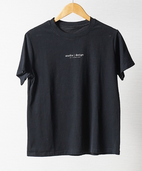leune(ルネ)の「【leune】ロゴTシャツ ストリート トップス(その他トップス・レディース・ホワイト/ブラック/ネイビー/ベージュ・MEDIUM)」の2枚目の写真