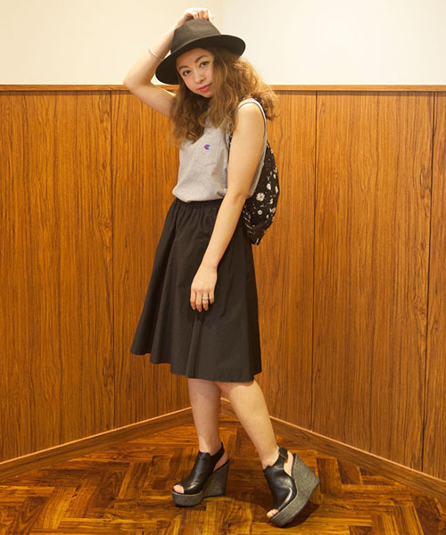 Champion(チャンピオン)の「【Gina掲載】【カタログ掲載】(CHAMPION/ROSEBUD) CWSF331 20S/1 JERSEY SLEEVELESS POCKET TEE(Tシャツ/カットソー・レディース・ホワイト/グレー/イエロー/ブラック/ネイビー/ラベンダー・S/M)」の3枚目の写真