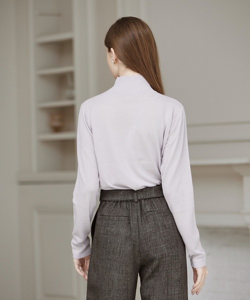 INED CLARO（イネドクラロ）の「ウォッシャブルウールハイネックニット（ニット/セーター・レディース・グレー/ブラック/ホワイト・フリー）」の7枚目の写真