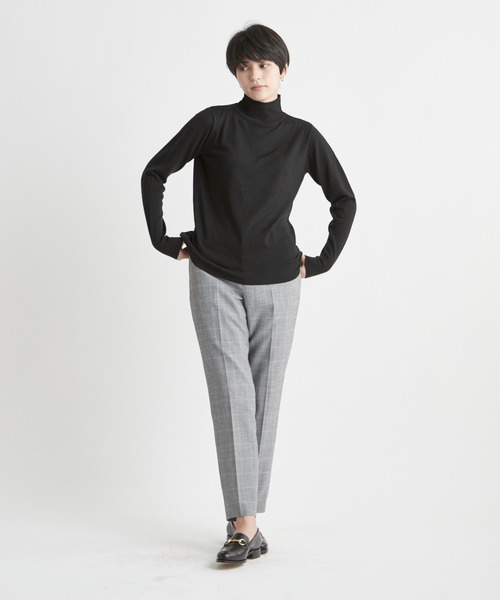 INED CLARO（イネドクラロ）の「ウォッシャブルウールハイネックニット（ニット/セーター・レディース・グレー/ブラック/ホワイト・フリー）」の22枚目の写真