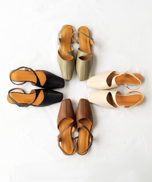 me+em select（ミームセレクト）の「スクエアトゥクロススリットデザインフラットサンダル（サンダル・レディース・グリーン/ブラウン/ブラック/アイボリー・37/38/39）」の19枚目の写真