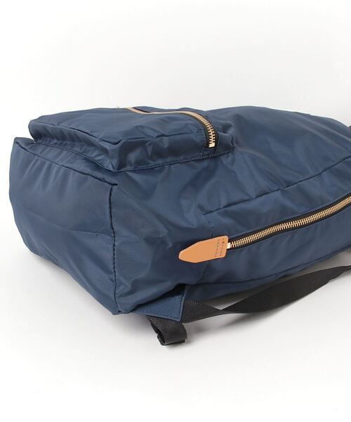 FREDRIK PACKERS(フレドリックパッカーズ)の「『FREDRIK PACKERS』420D DAY PACK(バックパック/リュック・レディース・ネイビー/ブラック/オリーブ/シルバーグレー/タン・FREE)」の7枚目の写真