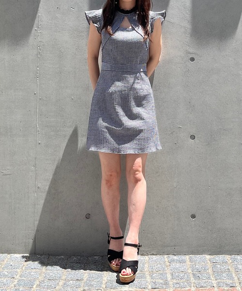 TITTY&CO.（ティティーアンドコー）の「【TITTY&CO.】ストライプミニワンピース（ワンピース・レディース・ブラック/ピンク/ブルー・SMALL/MEDIUM）」の17枚目の写真